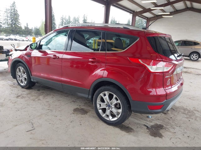 1FMCU9J9XGUA30270 Ford Escape Titanium