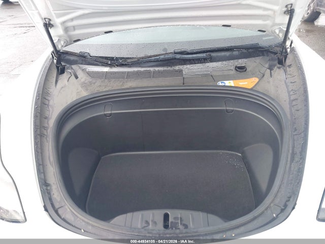 Tesla Model 3 Long Range/mid Range 2018 5YJ3E1EA6JF098671 Image 10