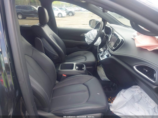 Продажа на аукционе авто 2026 Chrysler Pacifica Select Awd, vin: 2C4RC3BG9TR199716, номер лота: 44934111