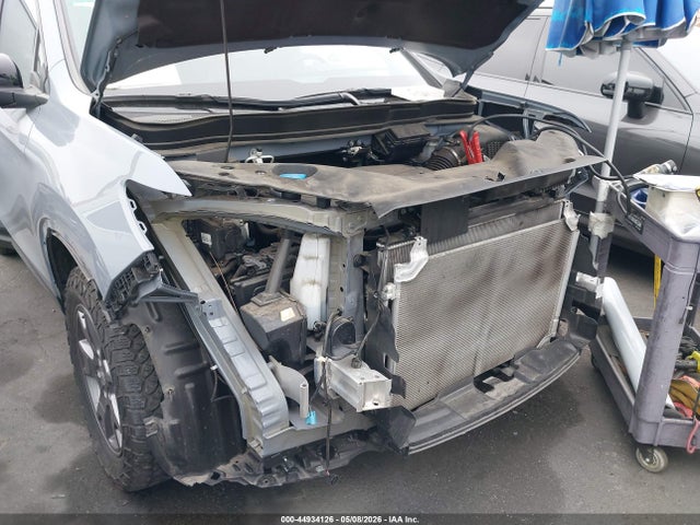 Продажа на аукционе авто 2024 Honda Passport Awd Trailsport, vin: 5FNYF8H65RB013270, номер лота: 44934126