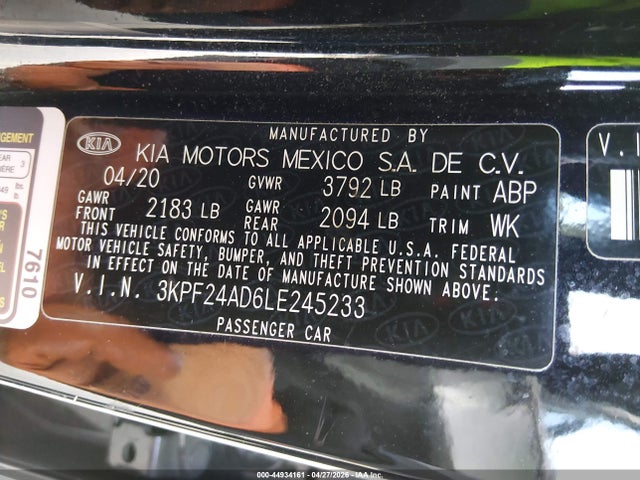 2020 Kia Forte Lxs მანქანა იყიდება აუქციონზე, vin: 3KPF24AD6LE245233, აუქციონის ნომერი: 44934161