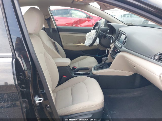 Продаж на аукціоні авто 2018 Hyundai Elantra Value Edition, vin: 5NPD84LF6JH397235, номер лоту: 44934174