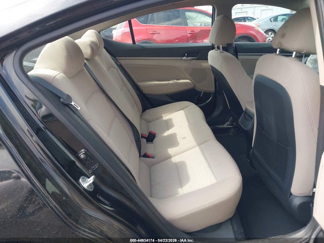 Продаж на аукціоні авто 2018 Hyundai Elantra Value Edition, vin: 5NPD84LF6JH397235, номер лоту: 44934174
