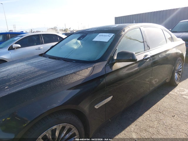 2012 Bmw 750li მანქანა იყიდება აუქციონზე, vin: WBAKB8C5XCC852459, აუქციონის ნომერი: 44934194