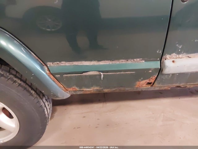 44934241 :رقم المزاد ، 1J4FF48S5YL115574 vin ، 2000 Jeep Cherokee Sport مزاد بيع