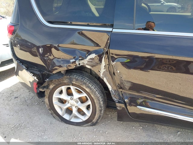 Aukcja sprzedaży 2017 Chrysler Pacifica Touring-l, vin: 2C4RC1BG8HR527817, numer aukcji: 44934242