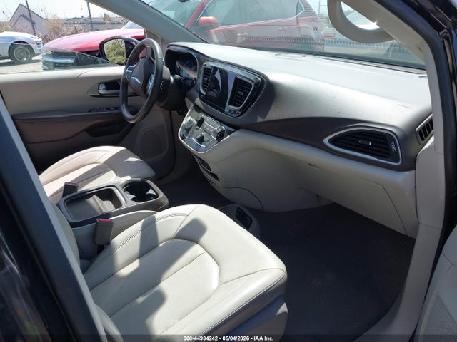 Aukcja sprzedaży 2017 Chrysler Pacifica Touring-l, vin: 2C4RC1BG8HR527817, numer aukcji: 44934242