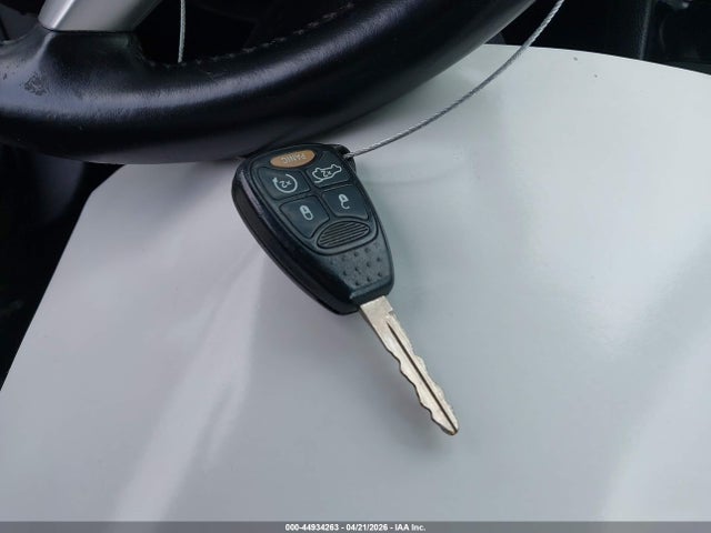 Продаж на аукціоні авто 2011 Chrysler 200 Limited, vin: 1C3BC2FB8BN551159, номер лоту: 44934263