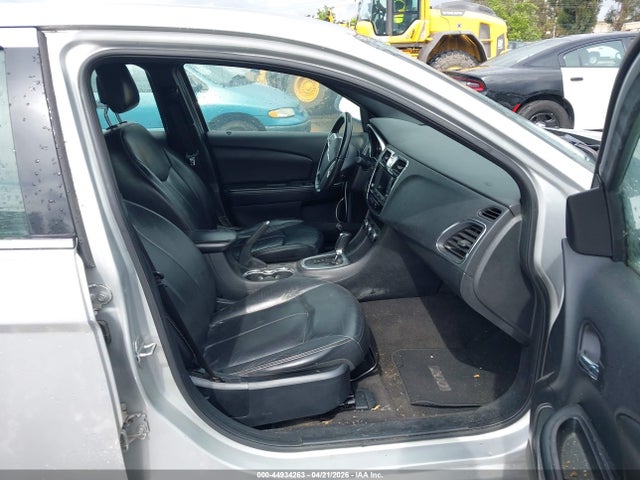 Продаж на аукціоні авто 2011 Chrysler 200 Limited, vin: 1C3BC2FB8BN551159, номер лоту: 44934263
