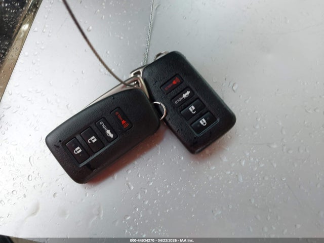 44934270 :رقم المزاد ، JTHBK1GG3F2199343 vin ، 2015 Lexus Es 350 مزاد بيع