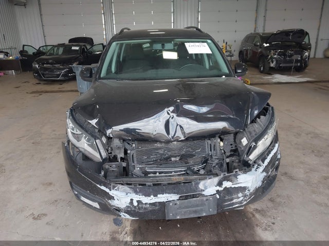 2017 Volkswagen Tiguan 2.0t/2.0t S მანქანა იყიდება აუქციონზე, vin: WVGBV7AX4HK044464, აუქციონის ნომერი: 44934276