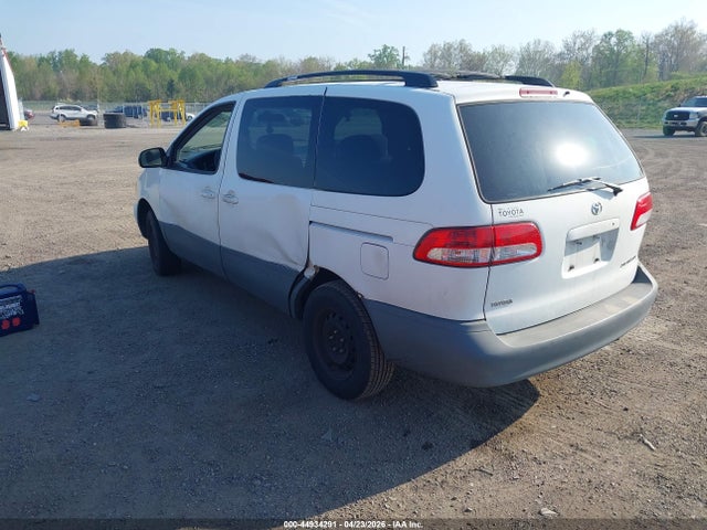 2003 Toyota Sienna Ce მანქანა იყიდება აუქციონზე, vin: 4T3ZF19CX3U528251, აუქციონის ნომერი: 44934291