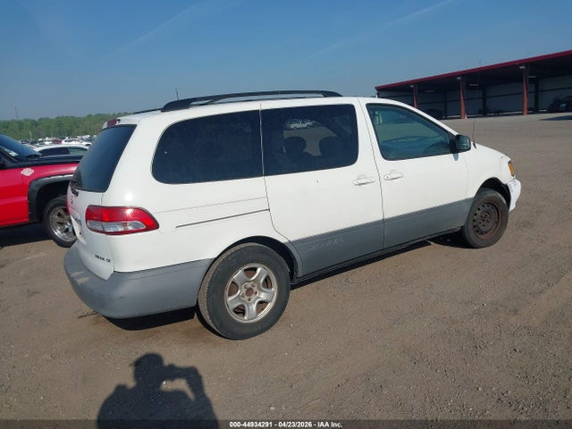 2003 Toyota Sienna Ce მანქანა იყიდება აუქციონზე, vin: 4T3ZF19CX3U528251, აუქციონის ნომერი: 44934291