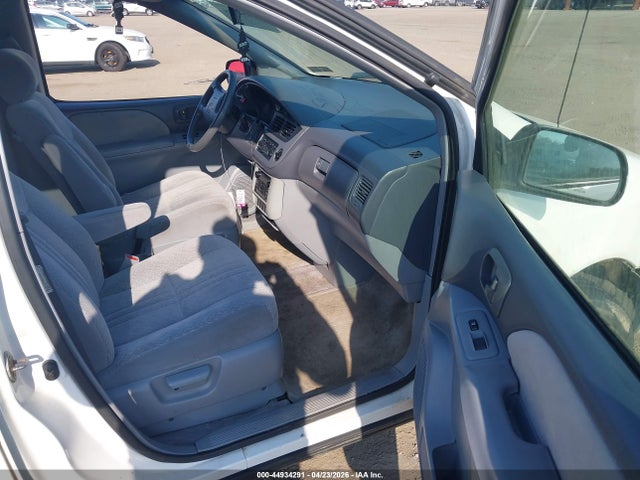 2003 Toyota Sienna Ce მანქანა იყიდება აუქციონზე, vin: 4T3ZF19CX3U528251, აუქციონის ნომერი: 44934291