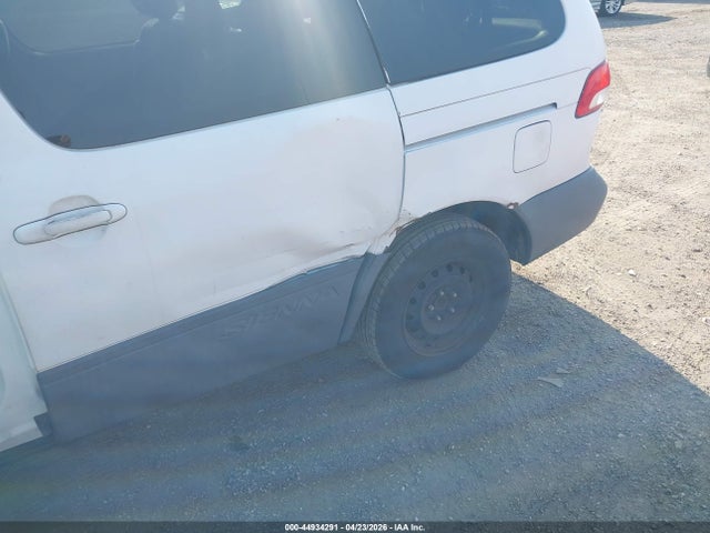 2003 Toyota Sienna Ce მანქანა იყიდება აუქციონზე, vin: 4T3ZF19CX3U528251, აუქციონის ნომერი: 44934291