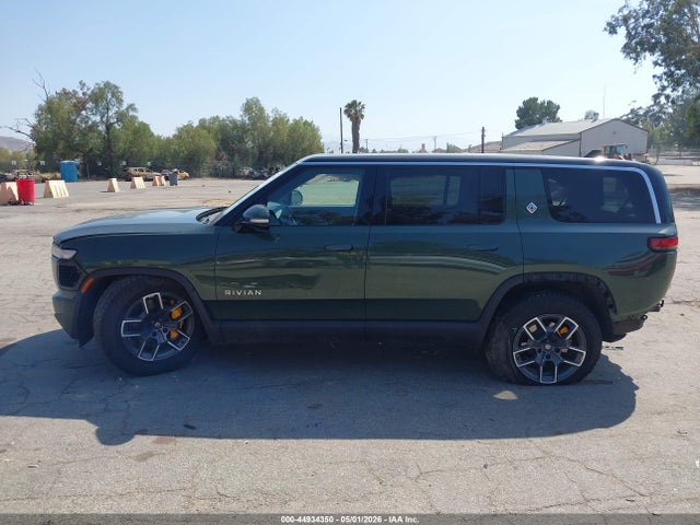 44934350 :رقم المزاد ، 7PDSGABA1PN020926 vin ، 2023 Rivian R1s Adventure مزاد بيع