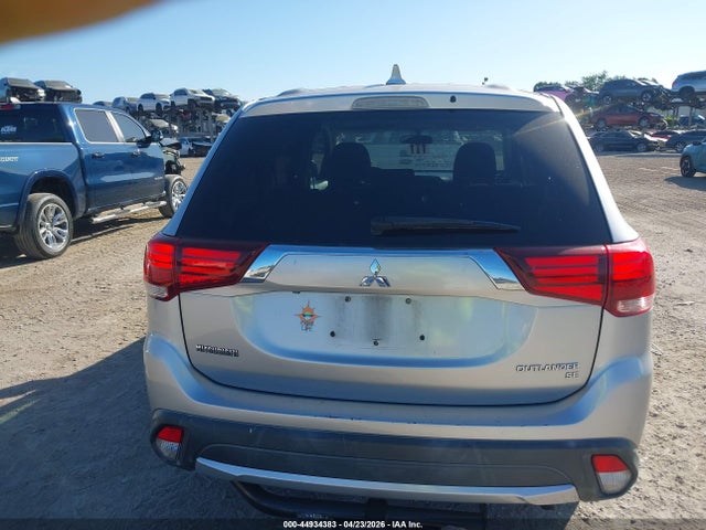Продажа на аукционе авто 2018 Mitsubishi Outlander Se, vin: JA4AD3A35JZ023879, номер лота: 44934383