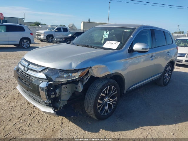 Продажа на аукционе авто 2018 Mitsubishi Outlander Se, vin: JA4AD3A35JZ023879, номер лота: 44934383