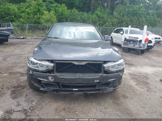 2018 Bmw 330i მანქანა იყიდება აუქციონზე, vin: WBA8B9C58JEE80768, აუქციონის ნომერი: 44934411