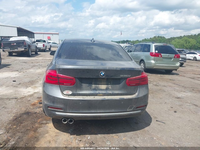 2018 Bmw 330i მანქანა იყიდება აუქციონზე, vin: WBA8B9C58JEE80768, აუქციონის ნომერი: 44934411