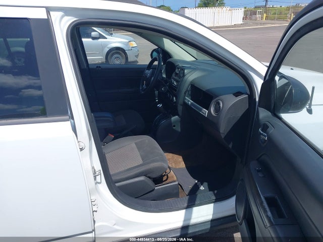 1C4NJCBA4ED881778 Jeep Compass Sport