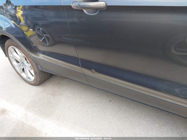 44934416 :رقم المزاد ، 1FMCU0J94KUB62803 vin ، 2019 Ford Escape Titanium مزاد بيع