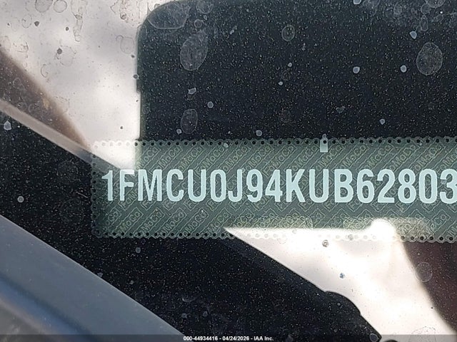 44934416 :رقم المزاد ، 1FMCU0J94KUB62803 vin ، 2019 Ford Escape Titanium مزاد بيع