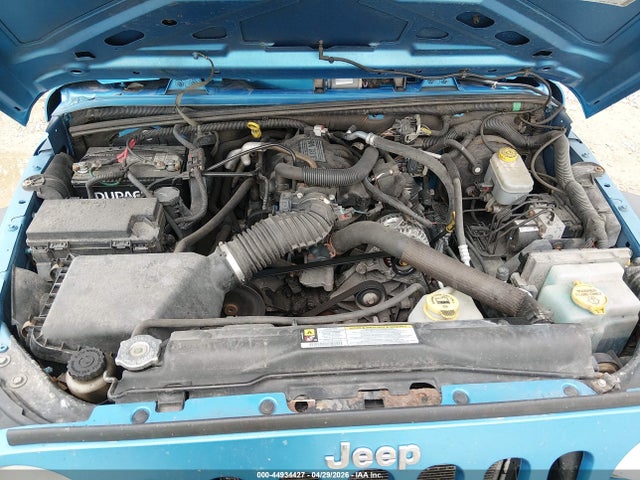2010 Jeep Wrangler Sport მანქანა იყიდება აუქციონზე, vin: 1J4AA2D14AL113038, აუქციონის ნომერი: 44934427