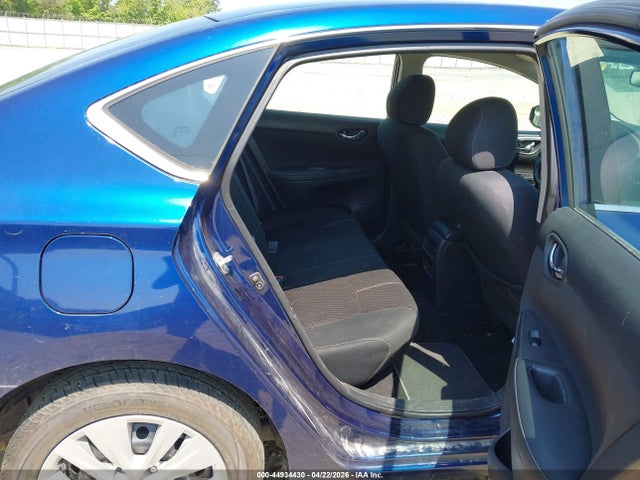 2018 Nissan Sentra S მანქანა იყიდება აუქციონზე, vin: 3N1AB7APXJY291197, აუქციონის ნომერი: 44934430