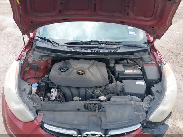 44934439 :رقم المزاد ، KMHDH4AE0DU696610 vin ، 2013 Hyundai Elantra Limited مزاد بيع