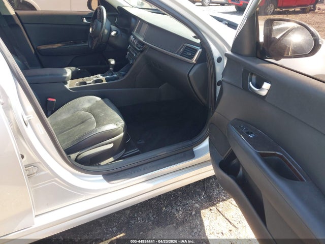Продаж на аукціоні авто 2018 Kia Optima Ex, vin: 5XXGU4L31JG181884, номер лоту: 44934441