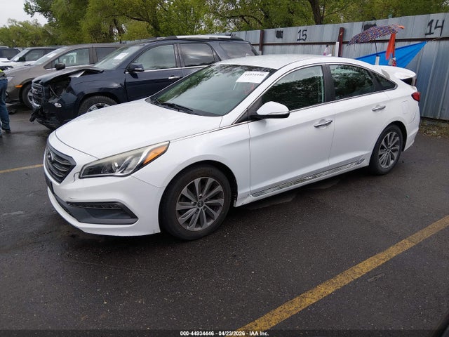 Hyundai Sonata Sport 2016 5NPE34AF5GH286531 Image 2