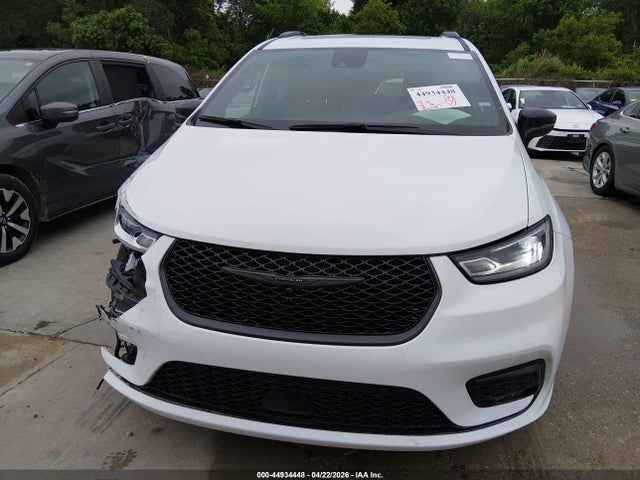 Продажа на аукционе авто 2026 Chrysler Pacifica Limited, vin: 2C4RC1GG8TR161780, номер лота: 44934448