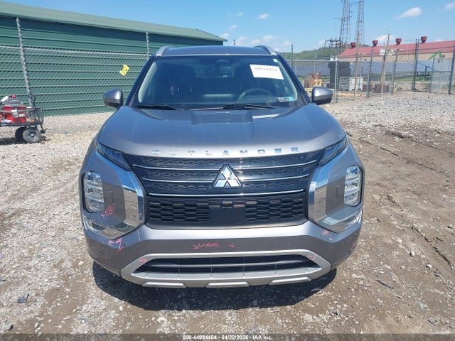 44934454 :رقم المزاد ، JA4J4VA81NZ061820 vin ، 2022 Mitsubishi Outlander Sel 2.5 S-awc/sel Launch Edition S-awc/sel Special Edition S-awc مزاد بيع
