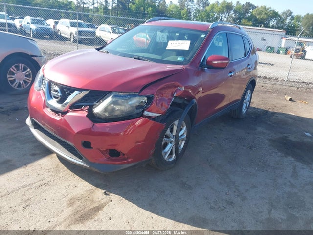 Nissan ROGUE SV 2014 5N1AT2MT4EC828212 Image 2