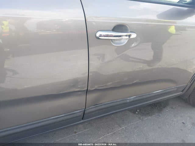 44934470 :رقم المزاد ، 5XYKT3A60EG549817 vin ، 2014 Kia Sorento Lx مزاد بيع