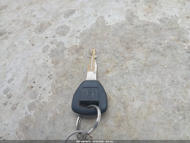 1998 Honda Accord Lx მანქანა იყიდება აუქციონზე, vin: 1HGCG5645WA215183, აუქციონის ნომერი: 44934474