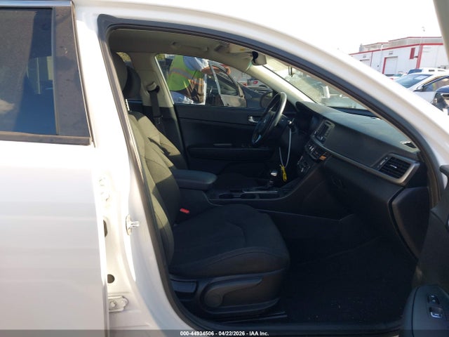 5XXGT4L12GG032877 KIA Optima Lx Turbo