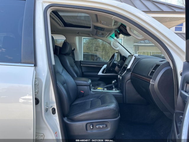 Aukcja sprzedaży 2017 Toyota Land Cruiser V8, vin: JTMCY7AJ7H4052946, numer aukcji: 44934517