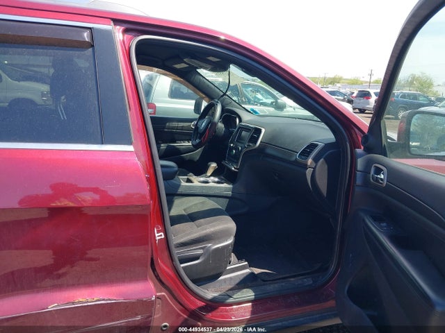 Продаж на аукціоні авто 2016 Jeep Grand Cherokee Laredo, vin: 1C4RJFAG8GC447803, номер лоту: 44934537