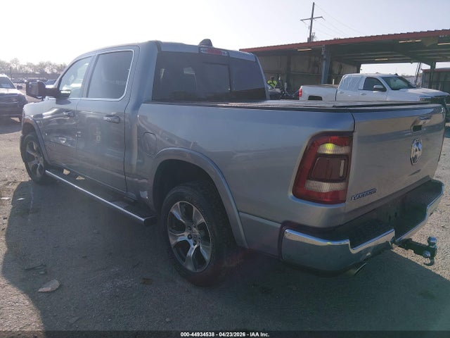 44934538 :رقم المزاد ، 1C6RREJT6KN821927 vin ، 2019 Ram 1500 Laramie  4x2 5'7 Box مزاد بيع