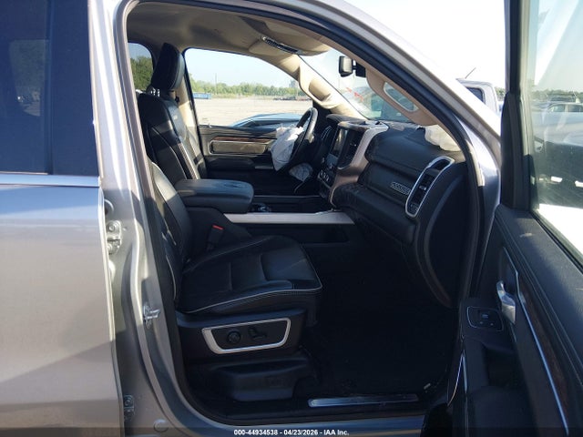 44934538 :رقم المزاد ، 1C6RREJT6KN821927 vin ، 2019 Ram 1500 Laramie  4x2 5'7 Box مزاد بيع