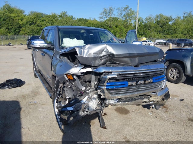 44934538 :رقم المزاد ، 1C6RREJT6KN821927 vin ، 2019 Ram 1500 Laramie  4x2 5'7 Box مزاد بيع