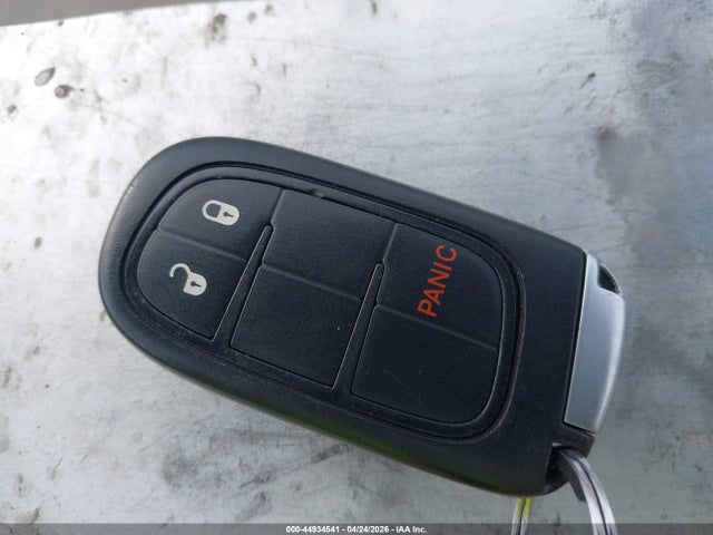2019 Jeep Cherokee Trailhawk 4x4 მანქანა იყიდება აუქციონზე, vin: 1C4PJMBXXKD461733, აუქციონის ნომერი: 44934541