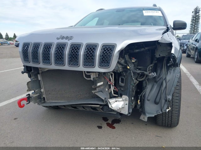 2019 Jeep Cherokee Trailhawk 4x4 მანქანა იყიდება აუქციონზე, vin: 1C4PJMBXXKD461733, აუქციონის ნომერი: 44934541