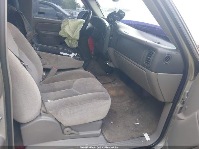 44934543 :رقم المزاد ، 1GKEC13V55R120457 vin ، 2005 Gmc Yukon Sle مزاد بيع