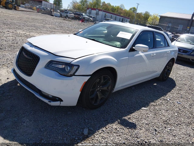 44934552 :رقم المزاد ، 2C3CCABG9MH549738 vin ، 2021 Chrysler 300 300s مزاد بيع