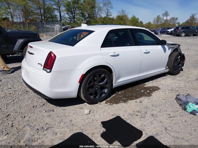 44934552 :رقم المزاد ، 2C3CCABG9MH549738 vin ، 2021 Chrysler 300 300s مزاد بيع