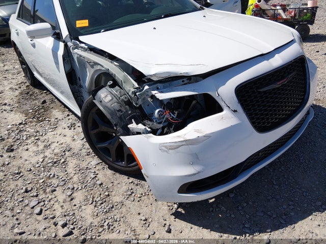 44934552 :رقم المزاد ، 2C3CCABG9MH549738 vin ، 2021 Chrysler 300 300s مزاد بيع