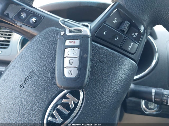 2011 Kia Sorento Ex მანქანა იყიდება აუქციონზე, vin: 5XYKU3A1XBG008111, აუქციონის ნომერი: 44934559
